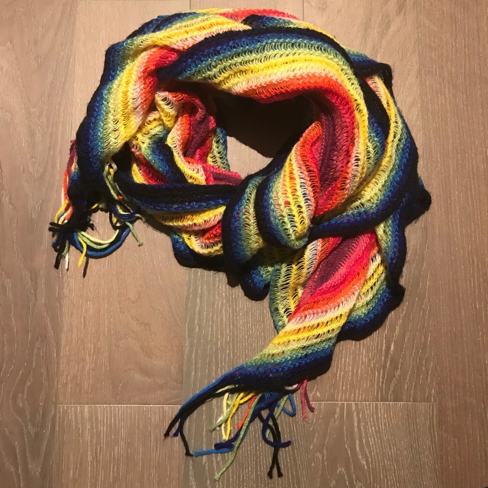 Colorful Wool Scarf - Picture 4 of 6